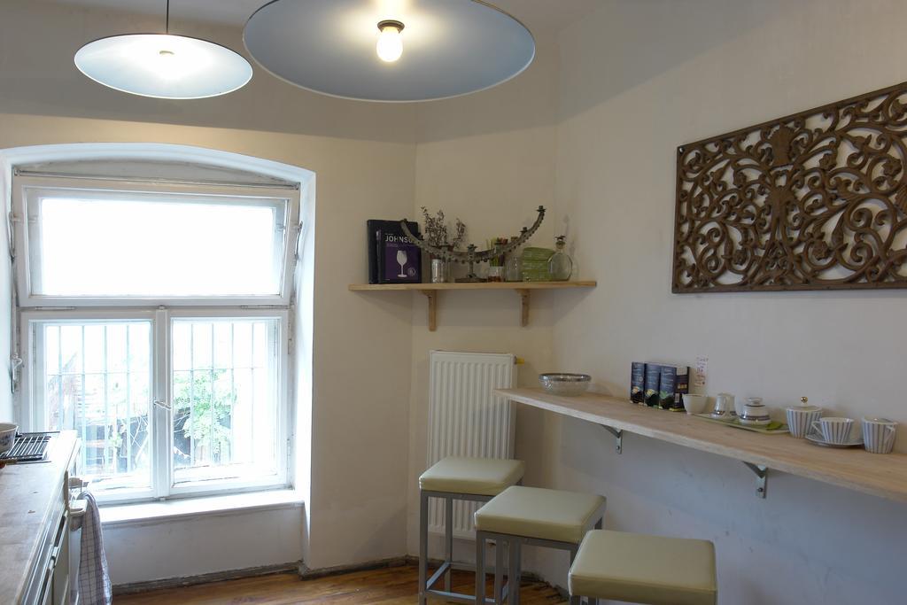 Ost-Apotheke Hostel Lipcse Szoba fotó