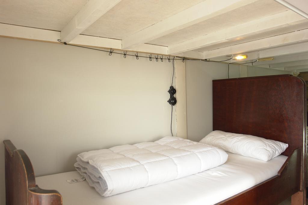 Ost-Apotheke Hostel Lipcse Szoba fotó