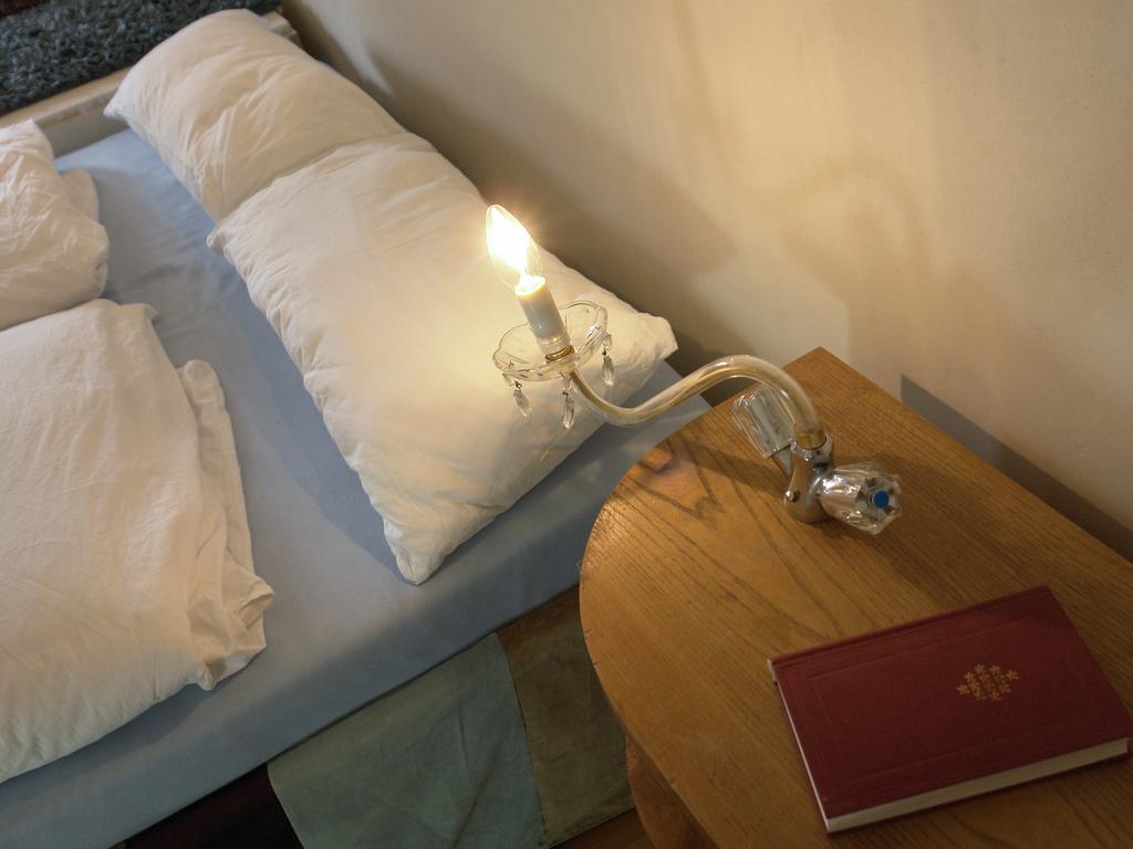Ost-Apotheke Hostel Lipcse Szoba fotó