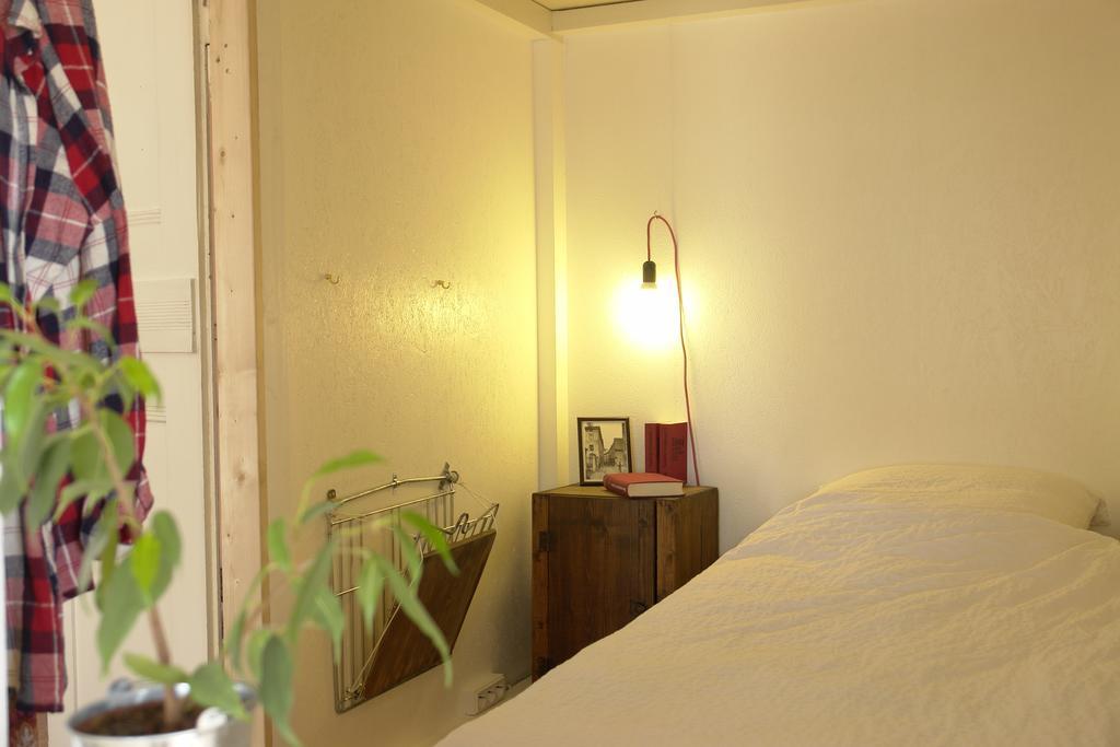 Ost-Apotheke Hostel Lipcse Szoba fotó